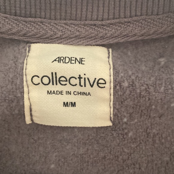 New Arden’s grey tie dye crewneck. - Picture 3 of 4